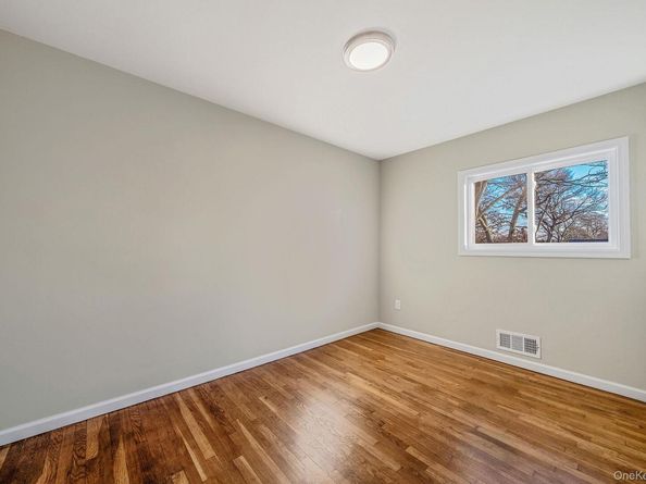 3 Bellrose Avenue, Centereach NY 11720