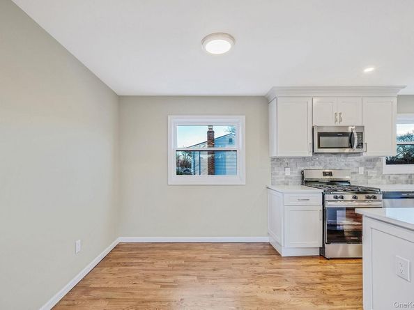 3 Bellrose Avenue, Centereach NY 11720