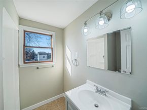 266 W 16th Street, Deer Park NY 11729