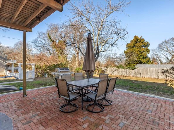 1 Tarn Road, Rocky Point NY 11778