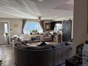 40 Alton Road, Babylon NY 11702