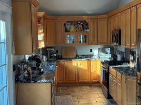 40 Alton Road, Babylon NY 11702