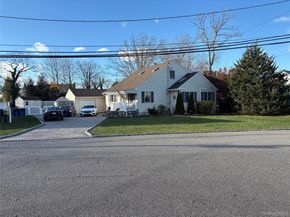 40 Alton Road, Babylon NY 11702