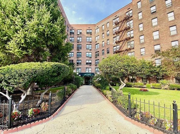 100-25 Queens Boulevard 2R, Forest Hills NY 11375