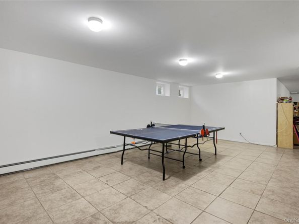 37 Peppermill Lane, Dix Hills NY 11746