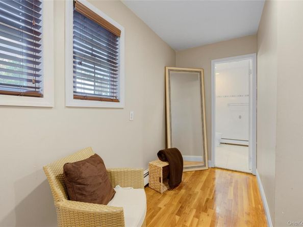 37 Peppermill Lane, Dix Hills NY 11746