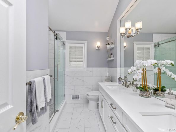 74 Lauren Avenue, Dix Hills NY 11746