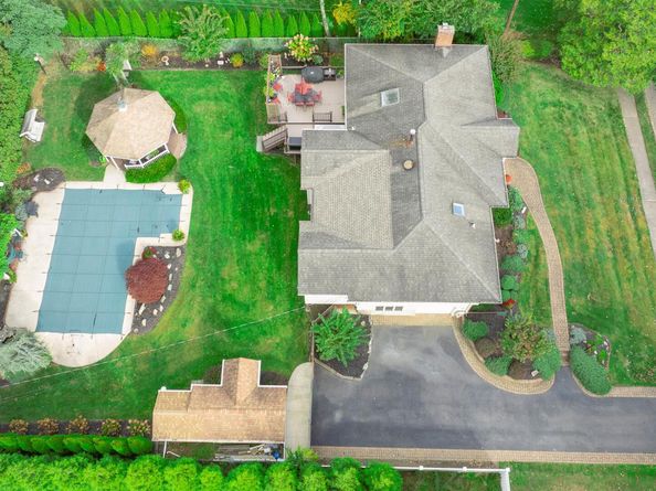 74 Lauren Avenue, Dix Hills NY 11746