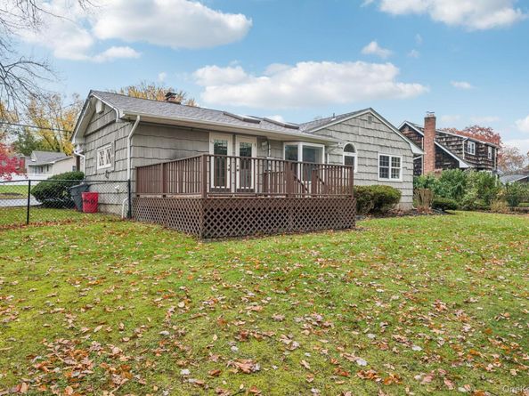 8 Storyland Lane, East Setauket NY 11733
