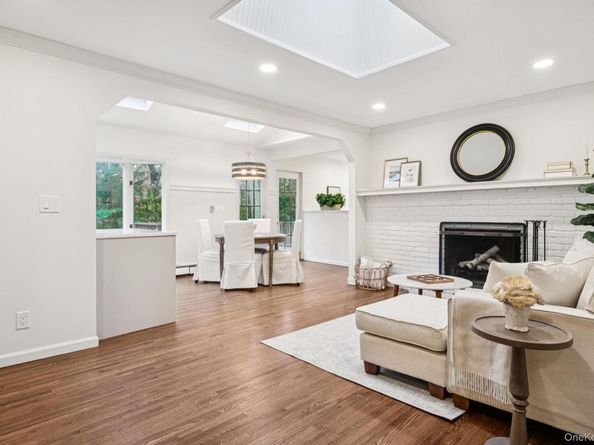 8 Storyland Lane, East Setauket NY 11733