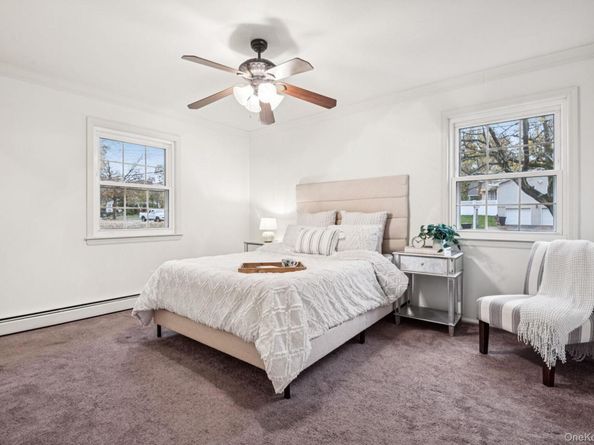 8 Storyland Lane, East Setauket NY 11733