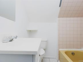 1137 Namdac Avenue, Bay Shore NY 11706