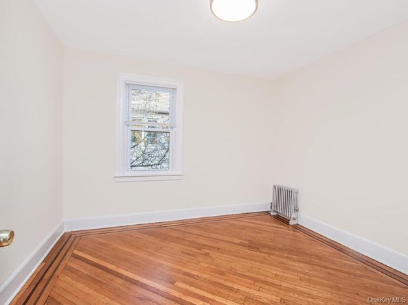 1813 Willow Lane, Bronx NY 10461