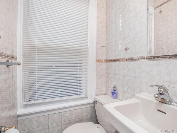 1813 Willow Lane, Bronx NY 10461