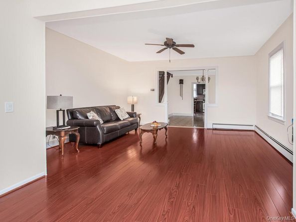 1813 Willow Lane, Bronx NY 10461