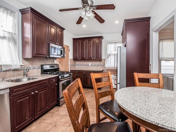 1813 Willow Lane, Bronx NY 10461