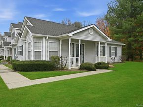 12 Merrimack Road, Hauppauge NY 11787