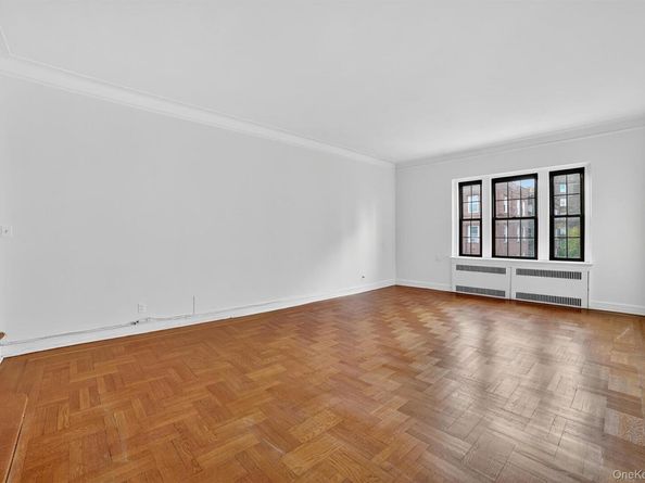 35 Parkview Avenue 6K, Bronxville NY 10708