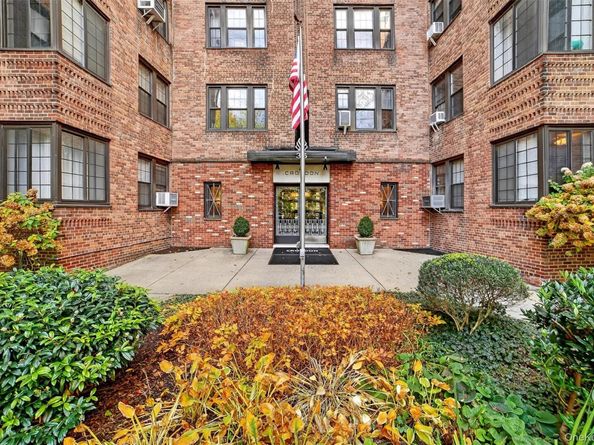 35 Parkview Avenue 6K, Bronxville NY 10708