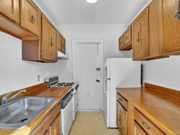 35 Parkview Avenue 6K, Bronxville NY 10708