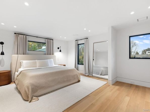 1824 Morningview Drive, Yorktown Heights NY 10598