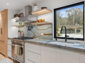 1824 Morningview Drive, Yorktown Heights NY 10598