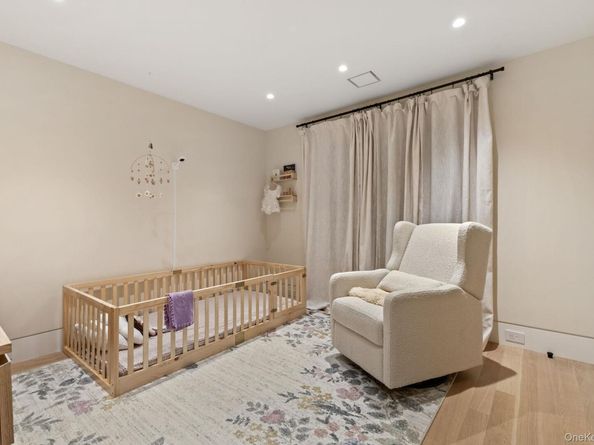 1824 Morningview Drive, Yorktown Heights NY 10598