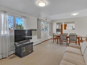 21 Yeoman Drive, East Northport NY 11731