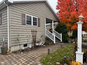 1661 Old Country Road 539, Riverhead NY 11901