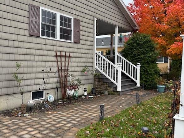 1661 Old Country Road 539, Riverhead NY 11901