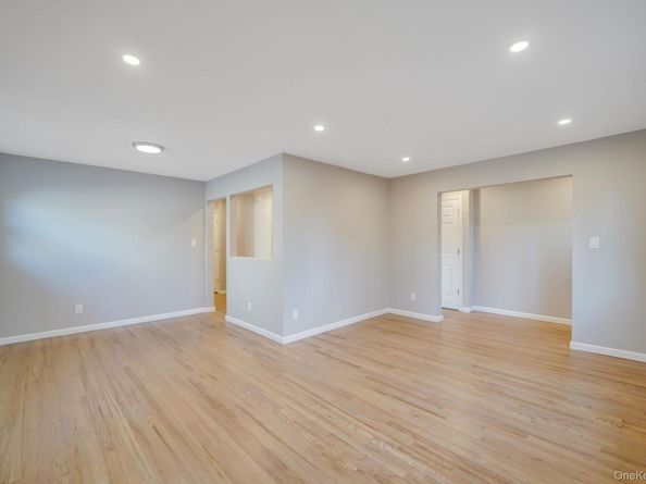 116 Parkhill Avenue, Massapequa NY 11758