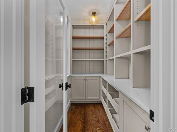 756 Mount Sinai-Coram Road, Mount Sinai NY 11766