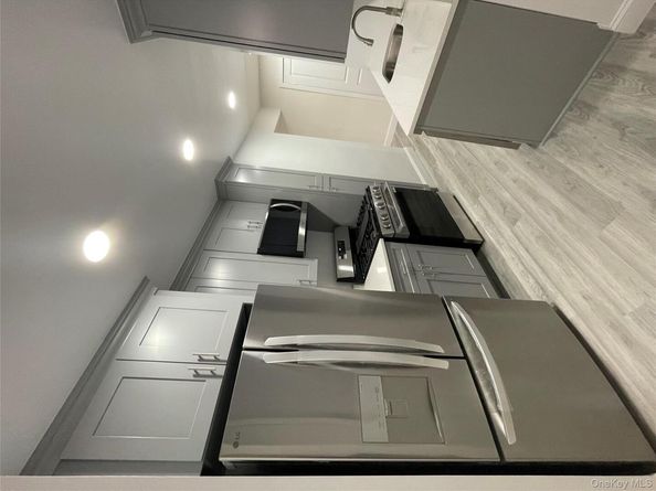 83-75 118 Street 4J, Kew Gardens NY 11415