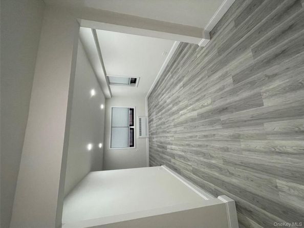 83-75 118 Street 4J, Kew Gardens NY 11415