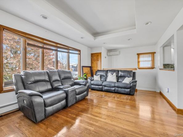 15836 96th Street, Howard Beach NY 11414