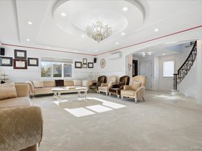 19 8th Street, Hicksville NY 11801