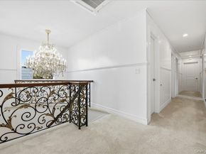 19 8th Street, Hicksville NY 11801