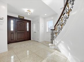 19 8th Street, Hicksville NY 11801