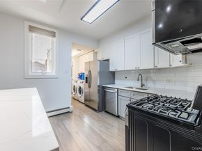 1822 Astoria Park S, Astoria NY 11102