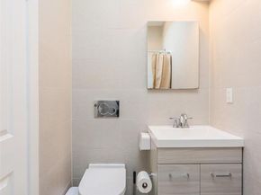 1822 Astoria Park S, Astoria NY 11102