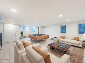 1822 Astoria Park S, Astoria NY 11102