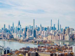 1822 Astoria Park S, Astoria NY 11102