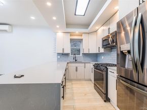 1822 Astoria Park S, Astoria NY 11102