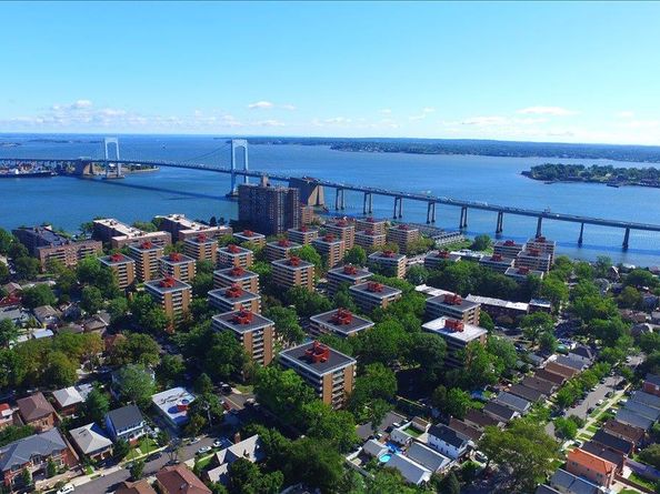 7-04 166th Street 9A, Beechhurst NY 11357