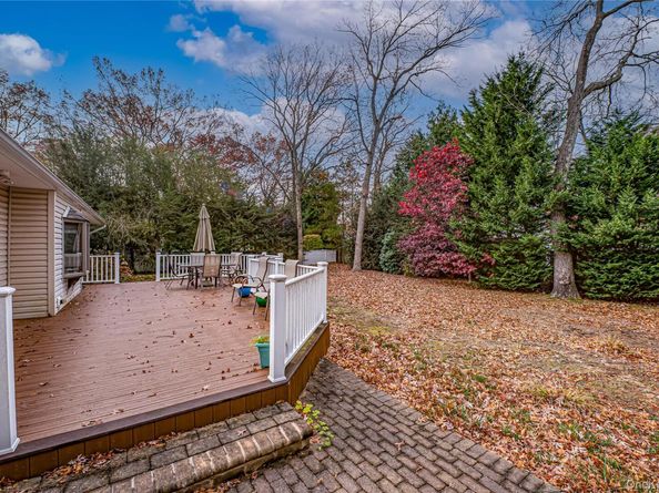 4 Debra Drive, Nesconset NY 11767
