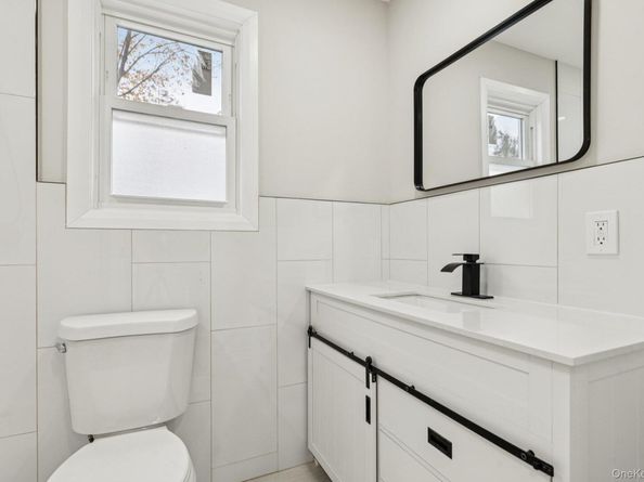 41 leyden Street, Huntington Station NY 11746