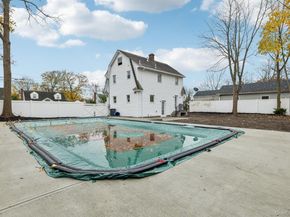 41 leyden Street, Huntington Station NY 11746