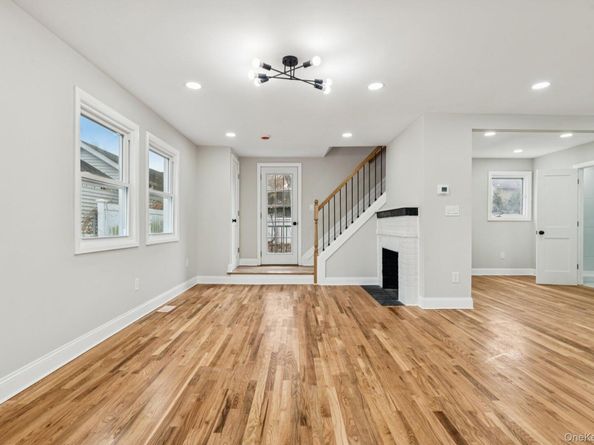 41 leyden Street, Huntington Station NY 11746