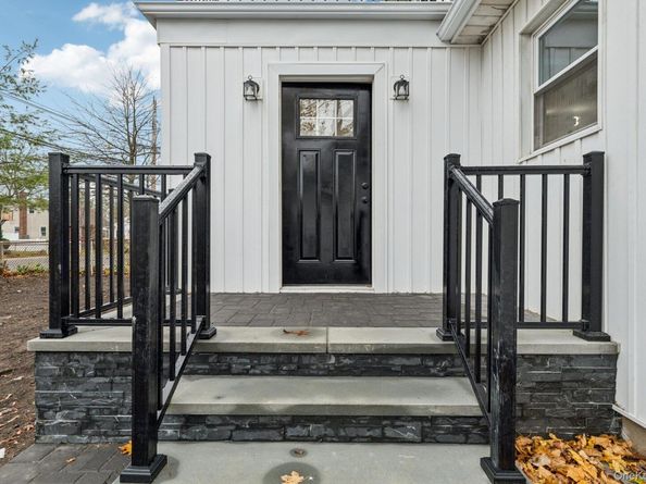 41 leyden Street, Huntington Station NY 11746