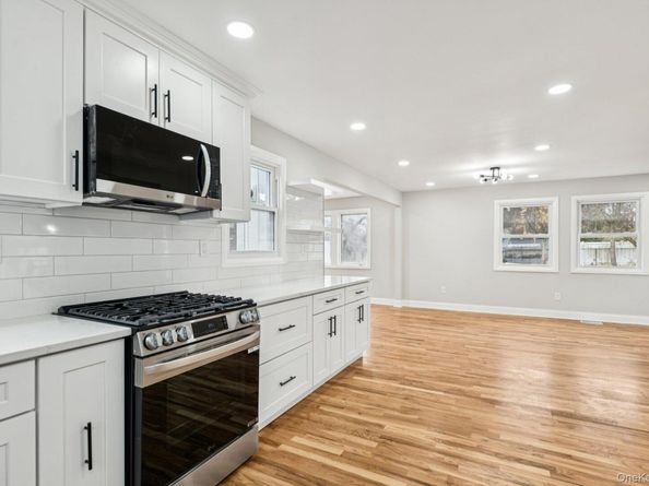 41 leyden Street, Huntington Station NY 11746